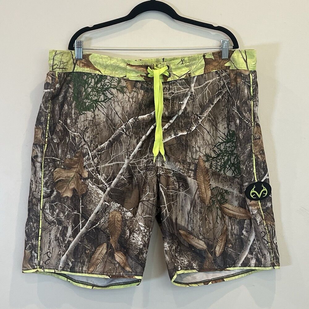 Realtree Edge Men's Swim Trunks Camo Liner Brief Yellow Drawstring Pocket XL